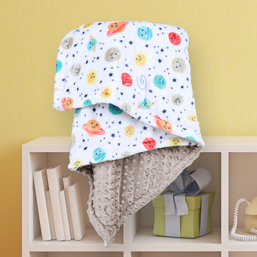 Super Fluffy Cute Emoji Print Blanket For Baby