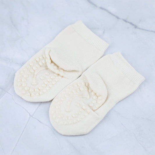 Anti Skid Soft Cotton Dotted Socks