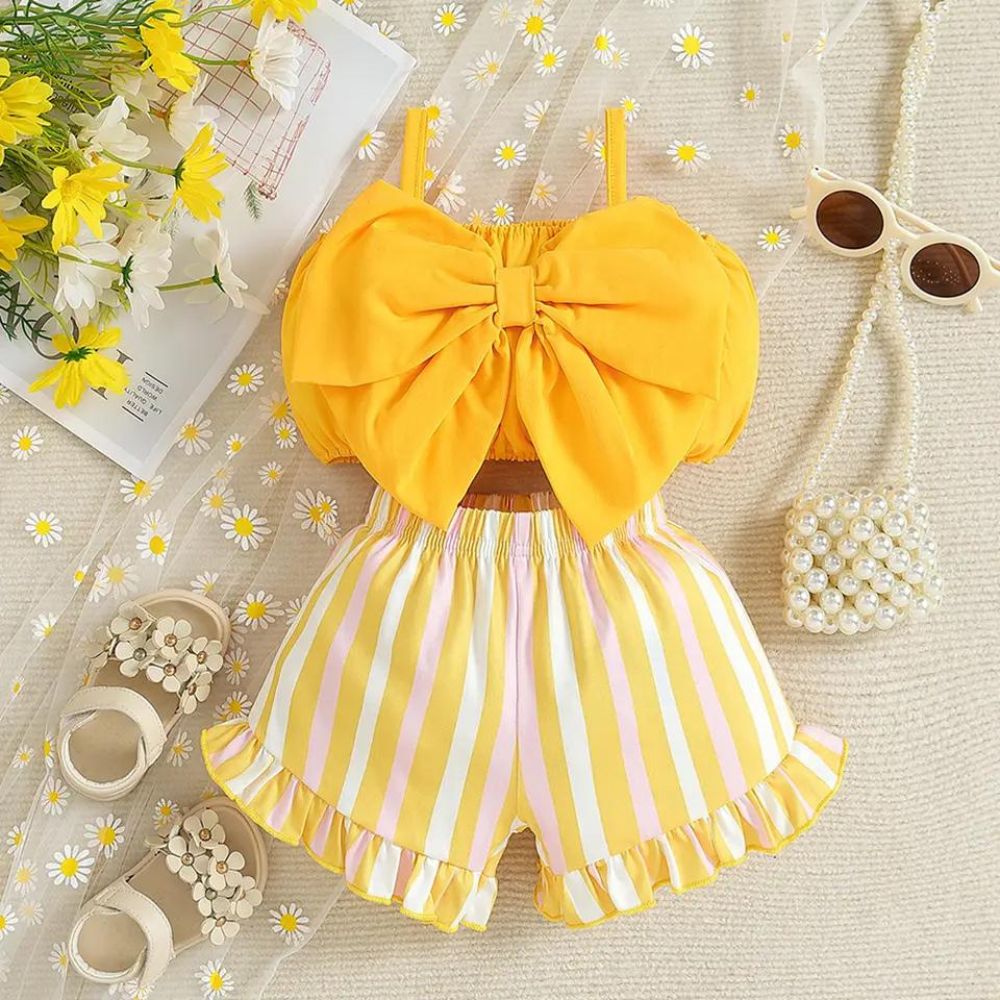 Large Bow Top And Shorts Set