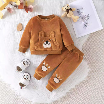 Fur Full Sleeve T-Shirt & Tracksuit Set: Cozy Kids Winter Collection