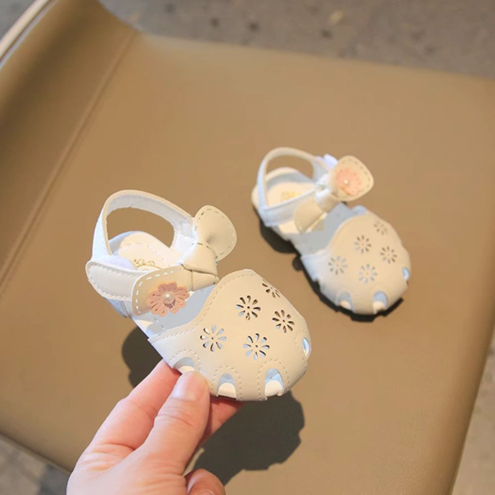 Princess Flower Cut-out Sandals for Girls