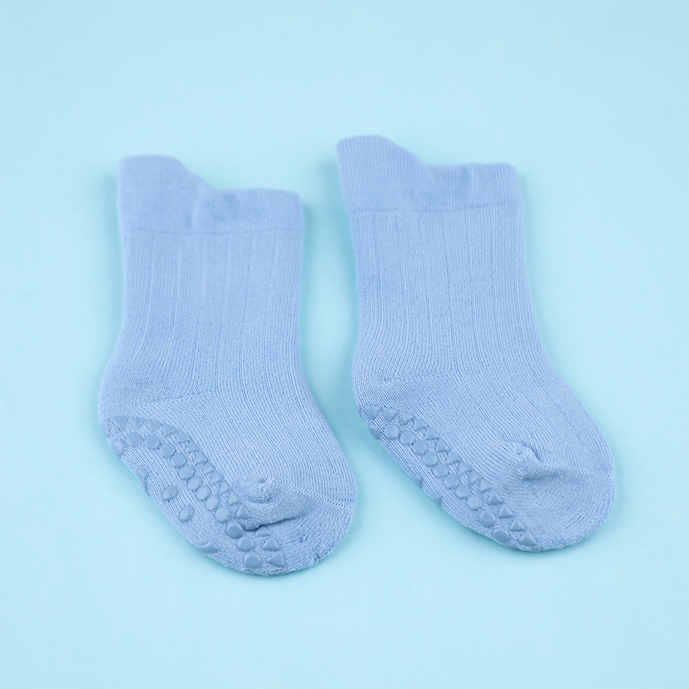 Non-Skid Anti-bacterial Soft Socks