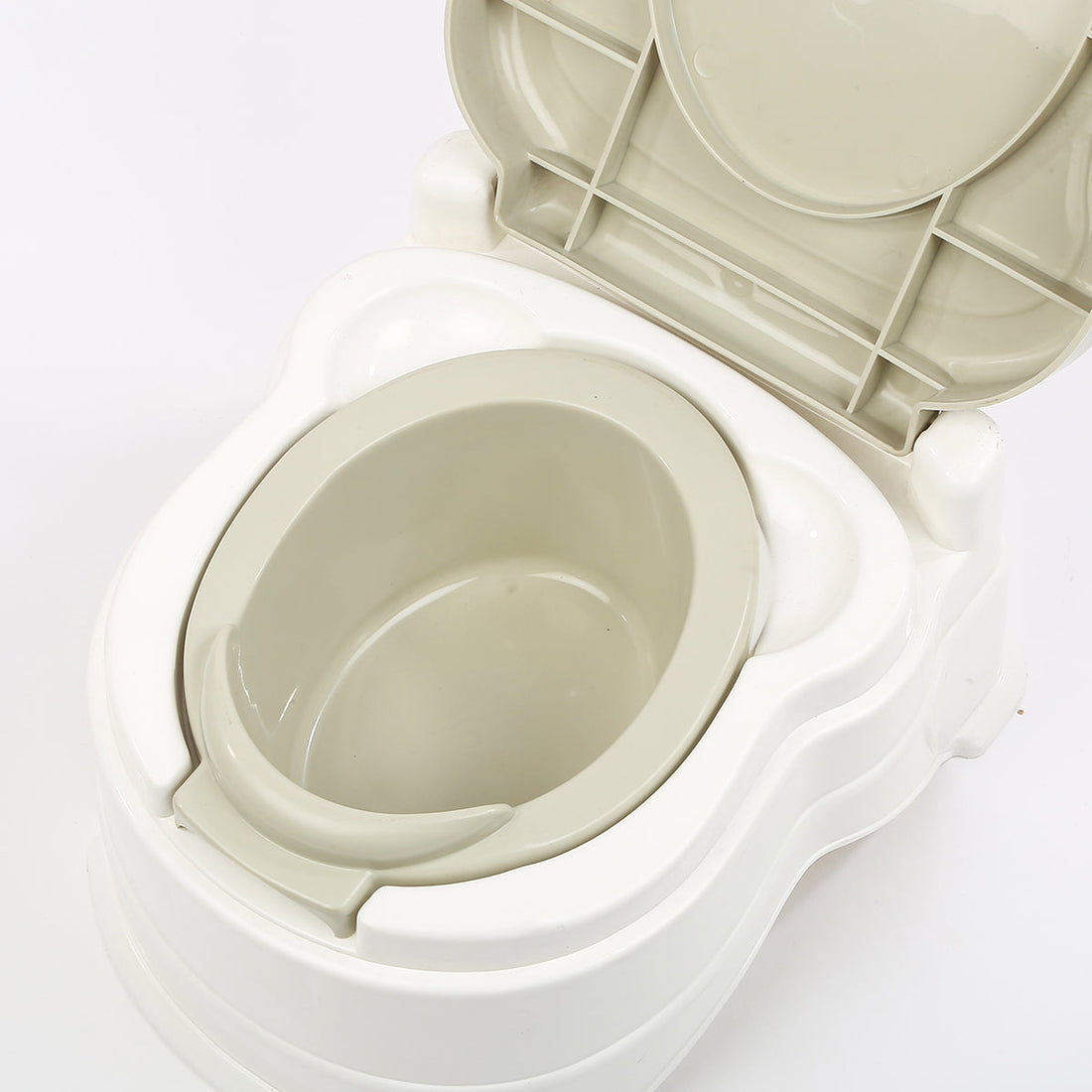 Baby Potty with Closing Lid and Tray